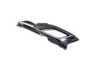 Решітка бампера пер. пра. HYUN SONATA 14-17 (TEMPEST)