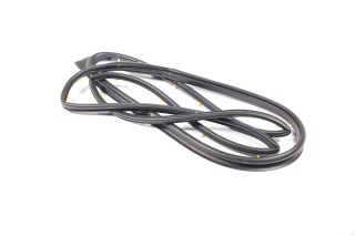 Уплотнитель передн. прав. двери