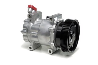 Компресор кондиціонера NISSAN QASHQAI/ RENAULT KANGOO (вир-во NRF)
