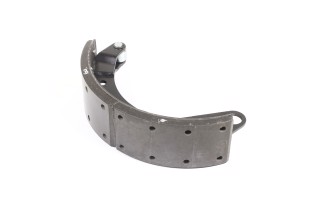 Колодка тормозная ПАЗ-3205 (мост Канаш) (пр-во Трибо)