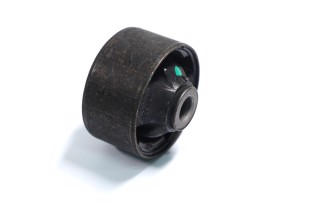 Сайлентблок переднего рычага задний (пр-во Mobis)