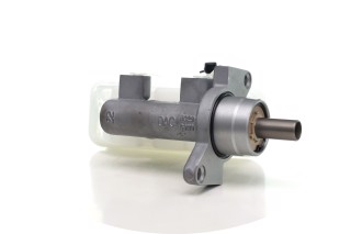 Цилиндр тормозной главный (пр-во GM)