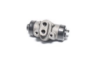 Циліндр гальмівний робочий SUZUKI VITARA -00 (вир-во Jakoparts)