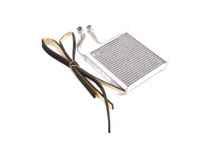 Радіатор обігрівача VOLKSWAGEN PASSAT B7 (362, 365) (10-) (вир-во Nissens)