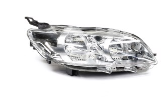 Фара пра. PEUGEOT 301 13-17 (TYC)