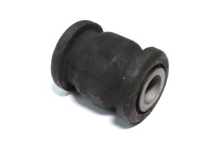 Сайлентблок подрамника передний Chevrolet Aveo T200/T250/T300 OLD CVKD-39 (пр-во CTR)