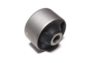 Сайлентблок важеля передня вісь KIA Carnival 06-16 OLD CVKK-69 (вир-во CTR)