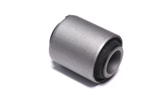 Сайлентблок важеля передня вісь Nissan Almera 95-00 Maxima OLD CVN-7 (вир-во CTR)