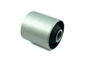 Сайлентблок важеля задня вісь Toyota Hiace 89-04 OLD CVT-57 (вир-во CTR)