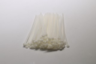 Хомут пластиковий багаторазового використання 6х200 мм., білий 100 шт./уп. <ДК>