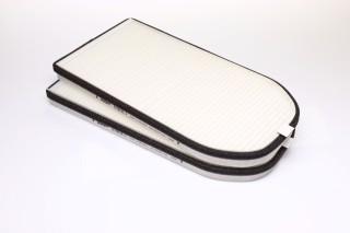 Фільтр салону BMW 7 (E38) 94-01 (2шт.) (вир-во HENGST)