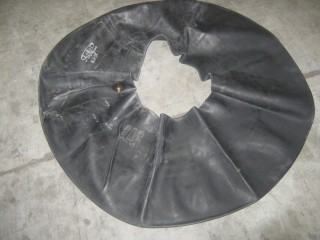 Камера 16,9-24 (420/85-24; 440/80-24) TR-218A (Kabat)