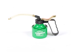 Масленка металлическая 225мл гибкий наконечник TOPTUL NCAA0123(TOPTUL)