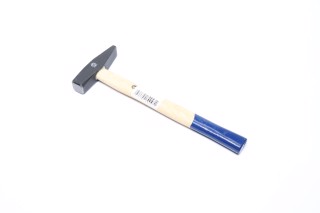 Молоток 500г, ручка із дерева (СТАНДАРТ)