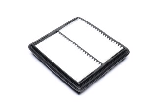 Фільтр повітряний DAEWOO LANOS 97- (вир-во UFI)