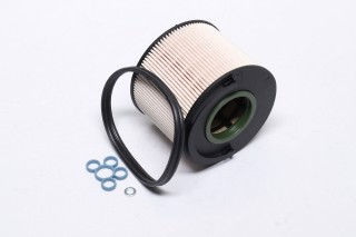 Фільтр паливний AUDI Q7, VW TOUAREG 3.0-4.2 TDI 04- (вир-во UFI)