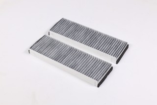 Фільтр салону вугільний AUDI A6 04-11 (2шт.) (вир-во UFI)