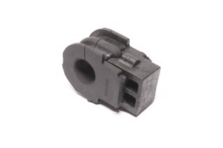 Втулка стабілізатора NISSAN JUKE, QASHQAI 07-перед. міст (Вир-во MOOG)