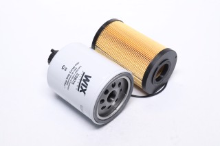 Фильтр топливный  JOHN DEERE(WIX)