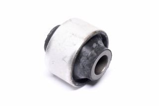 Сайлентблок важеля RENAULT LAGUNA III, LATITUDE 07- перед. міст (Вир-во SIDEM)
