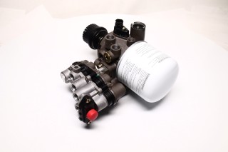 Кран  6-ти контурн. DAF (з фільтром)   (вир-во EBS)