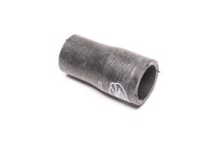 Шланг системи охолодження (24мм/31мм, длина: 74мм) SCANIA P,G,R,T (про Gates)