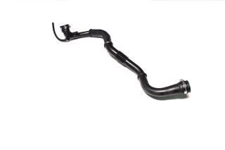 Патрубок турбокомпресора