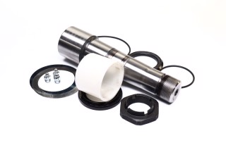 Р/к шкворня VOLVO FH12,16 на сторону (без підш.) (вир-во CEI)