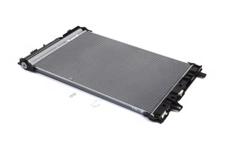 Радіатор кондиціонера MERCEDES CLA-CLASS C 117 (13-) CLA 180 CDI (вир-во Nissens)