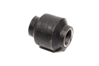 Втулка - сайлентблок  JOHN DEERE (Cametet)