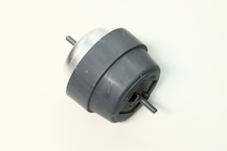 Опора двигуна AUDI A4 (8E) (вир-во FEBI)