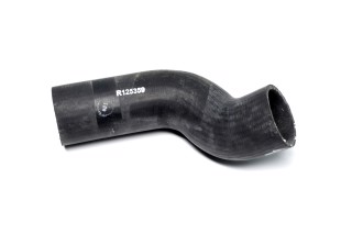 Патрубок радиатора верхний JD 8100-8400 (R125359) (JOHN DEERE)