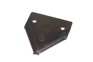 Сегмент ножа жатки JD800, 83x76x2,7; d=6,7мм. дрібна насічка, 22 зуба(AZ32298,41817.02,P49650)(MWS)