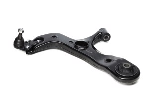 Важіль передній L (з кульовою) Toyota Avensis 08- Auris 06- Prius 12- OLD CQT-19L-X (вир-во CTR)