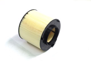 Фільтр повітряний AUDI A4, Q5 II 1.4-2.0 TFSI 15- (вир-во HENGST)