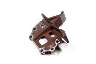 Кронштейн заднього моста лівий Т 150К (вир-во УМТК)