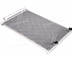 Конденсор кондиціонера Toyota Corolla 1.8 VVTi (13>) (вир-во VALEO)