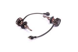 Лампа світлодіодна LED H7 12/24V Ultinon Pro9100 +350% 18W 5800K (комплект) (вир-во Philips)