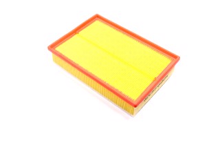 Фільтр повітряний OPEL MOVANO 10-, RENAULT MASTER 10- (вир-во DENCKERMANN)