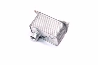 Радіатор масляний AUDI Q5/ VW JETTA (2010) (вир-во Nissens)