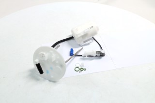 Фільтр паливний MITSUBISHI OUTLANDER 06-15 (вир-во DENCKERMANN)