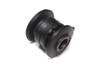 Сайлентблок важеля MAZDA CX-5 11-17 перед. міст низ (Вир-во MOOG)