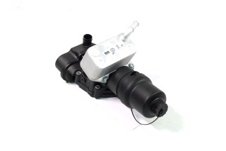 Радіатор масляний з корпусом VAG (вир-во Nissens)