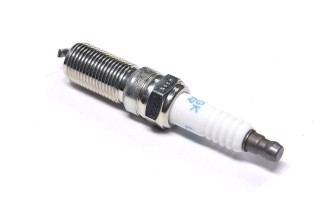 Свічка запалювання FORD EDGE, EXPLORER 3.5, 3.7 11- (вир-во NGK)