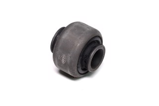 Сайлентблок важеля OPEL VIVARO, ESPACE IV, TRAFIC II 01-перед. міст перед. (Вир-во SASIC)