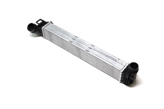 Інтеркулер RENAULT MEGANE3 20i/19dCi MT 08- (вир-во Van Wezel)