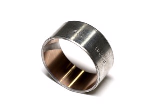 Втулка трансмиссии (R92241) (John Deere)