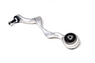 Важіль BMW 1(E81-E88), 3(E90-e91), X1(E84) 03-15 перед. міст праворуч (Вир-во SASIC)