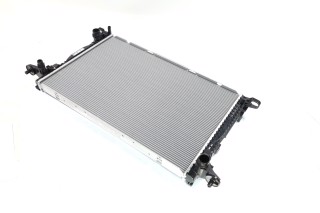 Радіатор охолодження AUDI A4,A5,A6,Q7 3.0TDi 15+ (вир-во Nissens)