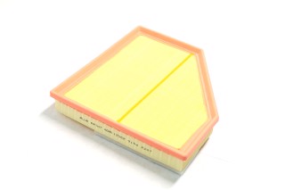 Фільтр повітряний BMW 2 -21, 3 12-, 4 13- (вир-во Blue Print)